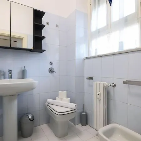 Primopiano - Astico Apartamento Milán